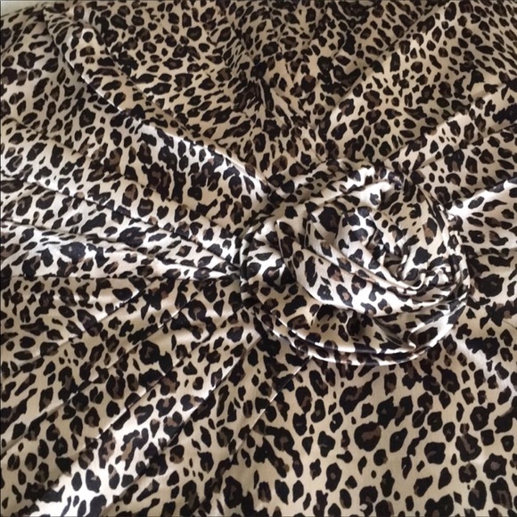 Leopard strapless dress by SNAP - Picture 7 of 8